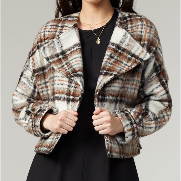 Greylin Lawrence plaid Shacket with pockets - Picture 9 of 10
